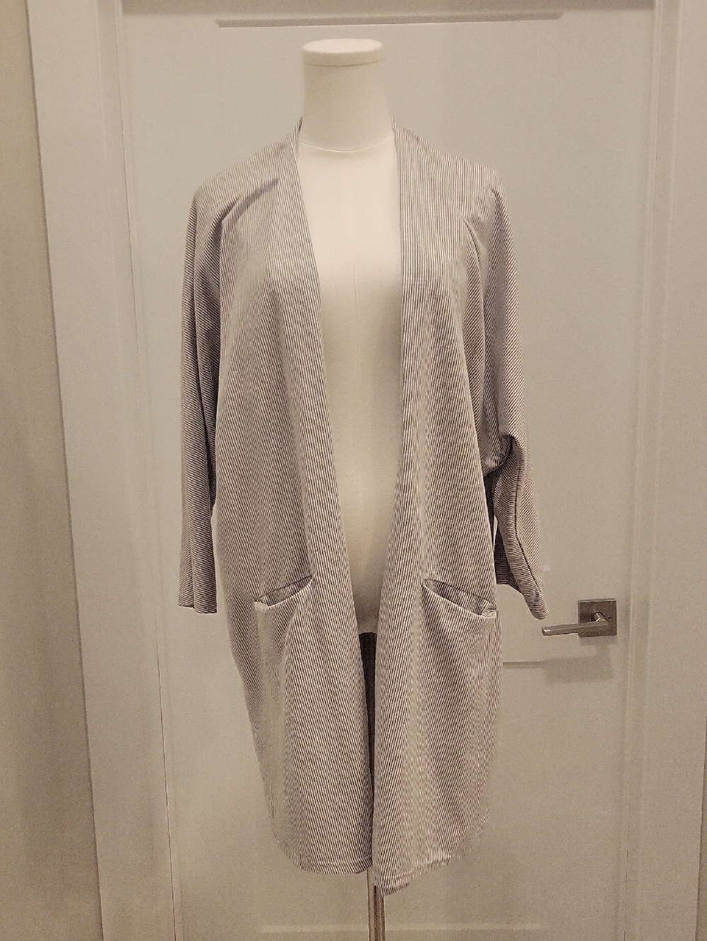 New Donni Open-Front Light Gray Women's Cardigan, One Size